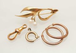 9CT GOLD LILY OF THE VALLEY BROOCH, set with two cultured pearls, 40mms, 2.7g, along with a 15ct