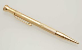 9CT GOLD PROPELLING PENCIL, Birmingham 1955, 12cms (l), 22.5g Provenance: private collection