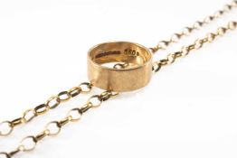 GOLD JEWELLERY comprising 9ct gold wedding band and a 9ct gold oval link chain, 13.0gms gross (2)