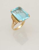 14CT GOLD BLUE TOPAZ DRESS RING, (untested) step cut stone 21 x 16mms, size T, 13.5g Provenance: