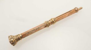 VICTORIAN GOLD-COLOURED PROPELLING PENCIL, 10.3cms (l) Provenance: private collection Cheshire
