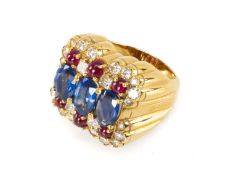 18CT GOLD MULTI-GEM SAPPHIRE, RUBY & DIAMOND DRESS RING, the three central oval-cut sapphires