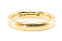 18CT GOLD WEDDING BAND, millennium commemorative hallmark 4.7g Provenance: private collection