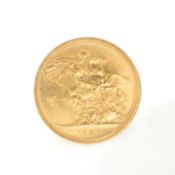 ELIZABETH II GOLD SOVEREIGN, 1981, 7.9g Provenance: private collection Cardiff Comments: minor