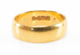 22CT GOLD WEDDING BAND, 6.5g Provenance: private collection Cardiff Comments: slightly bent