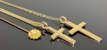 9CT GOLD ENGRAVED CROSS FORM PENDANT, 25mms (l), suspended from a gold-plated chain necklace; also a