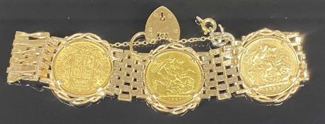 GOLD SOVEREIGN BRACELET, set with three full sovereigns, Queen Victoria Young Yead 1852, Victoria