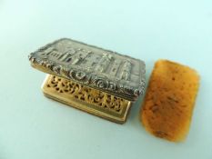 WILLIAM IV SILVER GILT CASTLE TOP VINAIGRETTE, rectangular form, hinged cover with a scene of