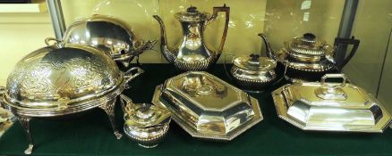 ASSORTED PLATED WARE, including two EPNS bacon dishes with revolving covers, one having repoussé