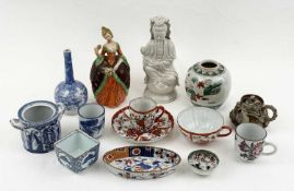 ASSORTED ORIENTAL CERAMICS, including Blanc de Chine figure of Guanyin, 20cms (h); Japanese figure