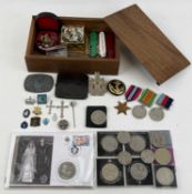 ASSORTED COLLECTABLES & COINS, including group of silver thrupenny bits; Oriental design white metal