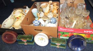 ASSORTED MIXED DECORATIVE CERAMICS & GLASSWARE, including Shelley baby's plate, designed by Mabel