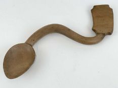 WELSH SYCAMORE COWL SPOON, scrolled handle having tablet form terminal, 21cms (l) Provenance: