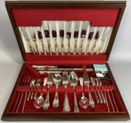 CANTEEN OF KING'S PATTERN CUTLERY for six persons, approx. 64 pieces