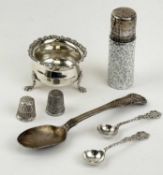 GROUP OF SILVER COLLECTABLES, comprising circular open salt with chased rim and on paw feet, Charles