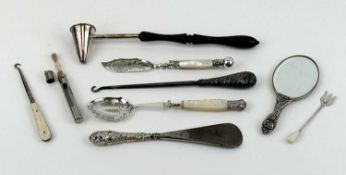 ASSORTED SILVER / WHITE METAL COLLECTABLES, including a candle snuffer with turned wooden handle,