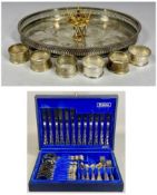 ONEIDA PART CANTEEN OF PLATED CUTLERY, 42 pieces; with a set of 12 gold-plated teaspoons, oval