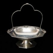 GEORGE V SILVER CAKE BASKET, Walker & Hall, Sheffield 1921, octagonal pierced foliate spandrel