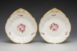 PAIR OF NANTGARW PORCELAIN FAN-HANDLED DISHES of lobed form, gilt dentil rim, moulding to handles