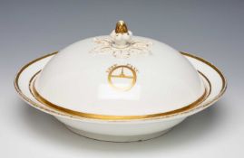 RARE SWANSEA PORCELAIN 'ARMORIAL' MUFFIN DISH & COVER of circular form, with pineapple knop rising