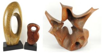 DECORATIVE SPECKLED BROWN GLAZE SCULPTURAL FORM, inspired by Barbara Hepworth, mounted on