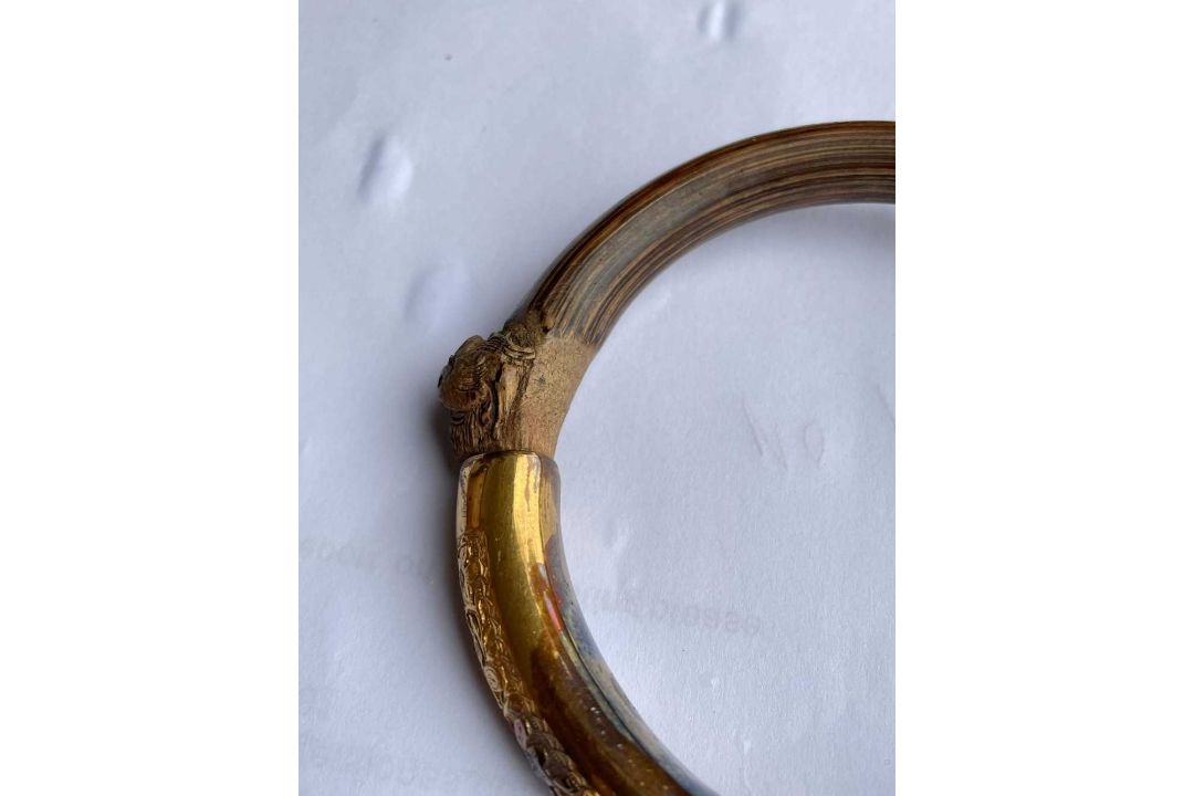CHINESE JADEITE PENDANT & RATTAN BANGLE, pendant carved as a bamboo stem, apple green tone, yellow - Image 10 of 19