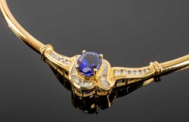 14K GOLD TANZANITE & DIAMOND NECKLACE, oval-cut tanzanite approx. 6.4ct and of intense purple