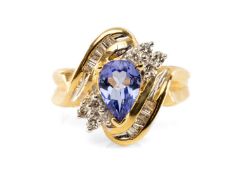 ITALIAN 14K GOLD TANZANITE & DIAMOND RING, the pear-shaped tanzanite approx. 9 x 6mms, within