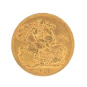 GEORGE V SOVEREIGN, 1913 (EF), 7.98g Provenance: deceased estate Conwy