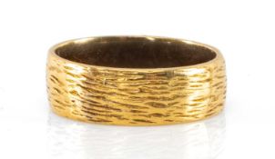 18CT GOLD ENGRAVED RING, ring size N, 6.0g Provenance: private collection Pembrokeshire, by family