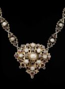 CONTINENTAL GARNET & FRESHWATER PEARL PENDANT NECKLACE, set in unmarked white metal, 42cms (l)