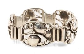 L. BRAEMER-JENSEN DANISH STERLING-SILVER BRACELET with rectangular open links, worked with leaves,