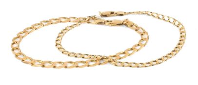 TWO 9CT GOLD CURB LINK BRACELETS, each with lobster claw clasps, 22.5 and 21.5cms (l), gross