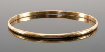 9CT GOLD BANGLE, 10.0g Provenance: private collection Caerphilly Comments: ordinary daily-worn