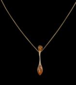 18CT GOLD HERRINGBONE CHAIN NECKLACE, 61cms (l), 3.5g; supporting a 9ct gold and Baltic amber tear-