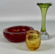 WHITEFRIARS CONTROLLED BUBBLE GLASSWARE, comprising amber glass vase, 7cms (h); red and clear