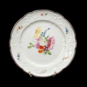 NANTGARW PORCELAIN DESSERT PLATE, circa 1813-1820, locally painted by Thomas Pardoe with central