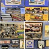 VINTAGE SCALE MODEL RAILWAY, two boxed Hornby OO electric train sets, etc. Provenance: private