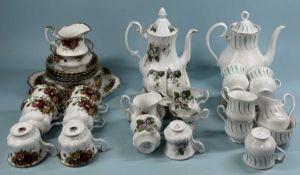 ROYAL ALBERT TABLEWARE, Old Country Roses tea set including plate, 21 pieces; Mayflower coffee