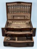 GEORGE V CANTEEN OF SILVER RATTAIL CUTLERY, 46 pieces including associated ladle, silver approx.