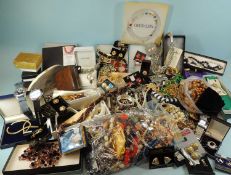 QUANTITY OF ASSORTED COSTUME JEWELLERY, including beaded necklaces, fashion wristwatches,