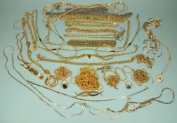 QUANTITY OF GOLD COLOURED COSTUME JEWELLERY Provenance: deceased estate Conwy