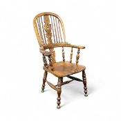 GOOD 19TH CENTURY YEW & ELM WINDSOR ARMCHAIR, rail and pierced splat back, outswept arms with turned