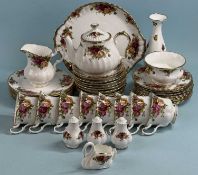 ROYAL ALBERT OLD COUNTRY ROSES TEAWARE Provenance: private collection Denbighshire