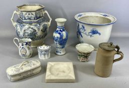 ASSORTED CERAMICS, including Chinese blue and white baluster form vase, decorated with landscape and