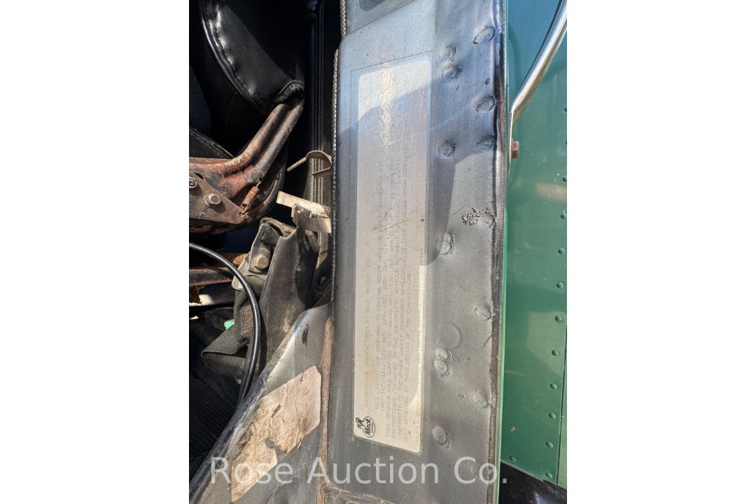 1989 Mack R688ST T/A Road Tractor Sleeper Cab (Rockville, VA) - Image 28 of 32