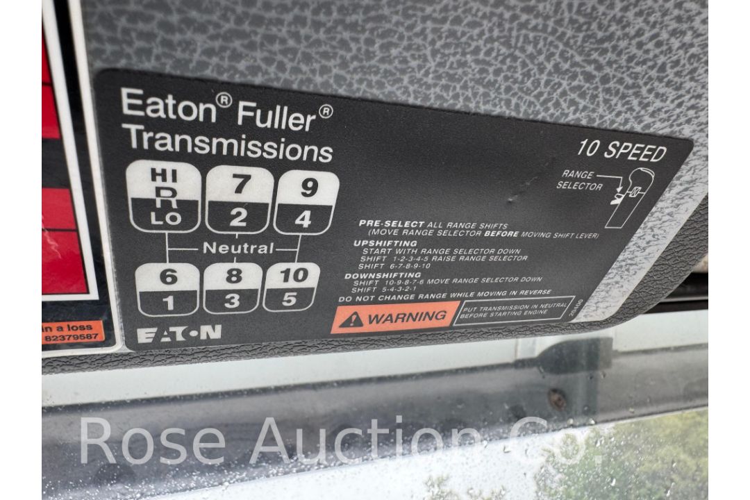 2011 Volvo VNL T/A Road Tractor ISX15 Cummins (Moyock, NC) - Image 39 of 40