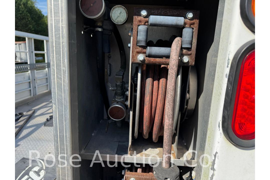 2014 Ford F550 Tire Truck (New Kent, VA) - Image 7 of 29