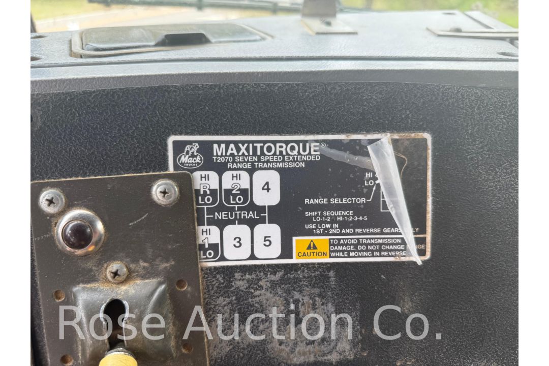 1999 Mack RD694S 1500 gal 6x4 Fuel and Lube Truck (Urbanna, VA) - Image 37 of 48