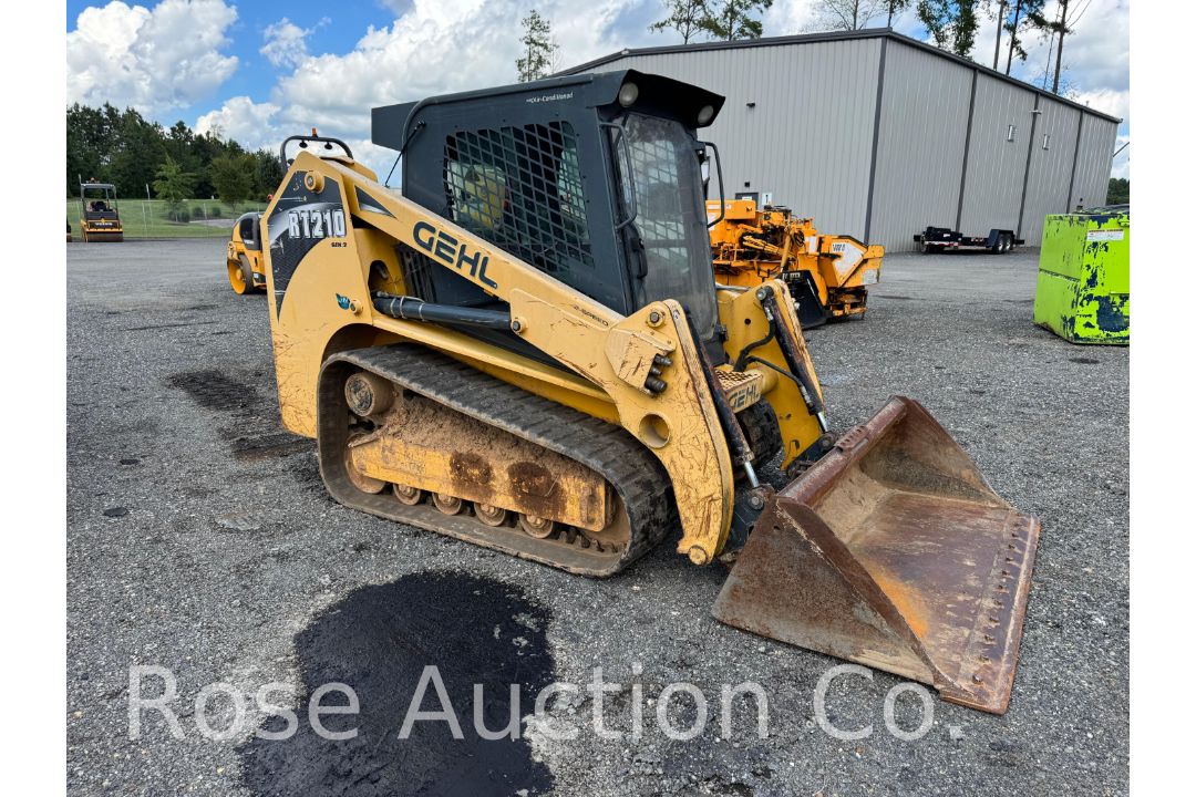 2016 Gehl RT-210 High Flow Skid Steer (Rockville, VA) - Image 6 of 28